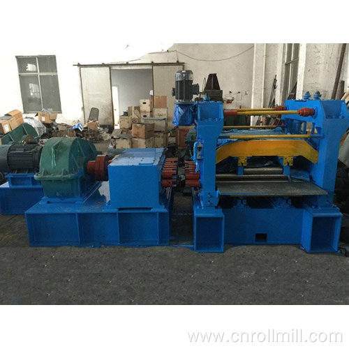 Fourteen roller leveling machine